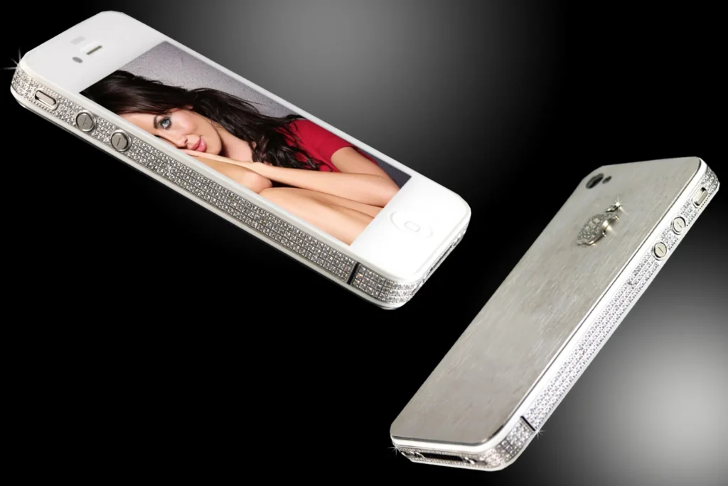 Stuart Hughes iPhone 4 Diamond Rose Edition